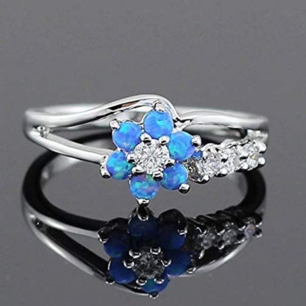 18K Silver Blue Fire Opal & CZ Ring Size 7.5